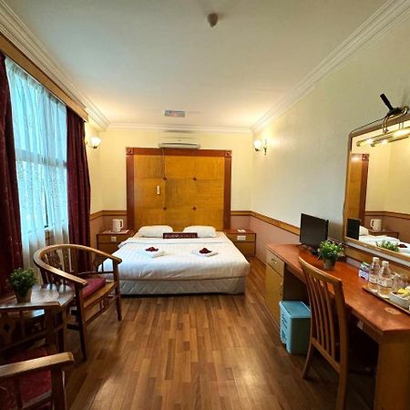 Flora Place Hotel Kota Bharu Ngoại thất bức ảnh