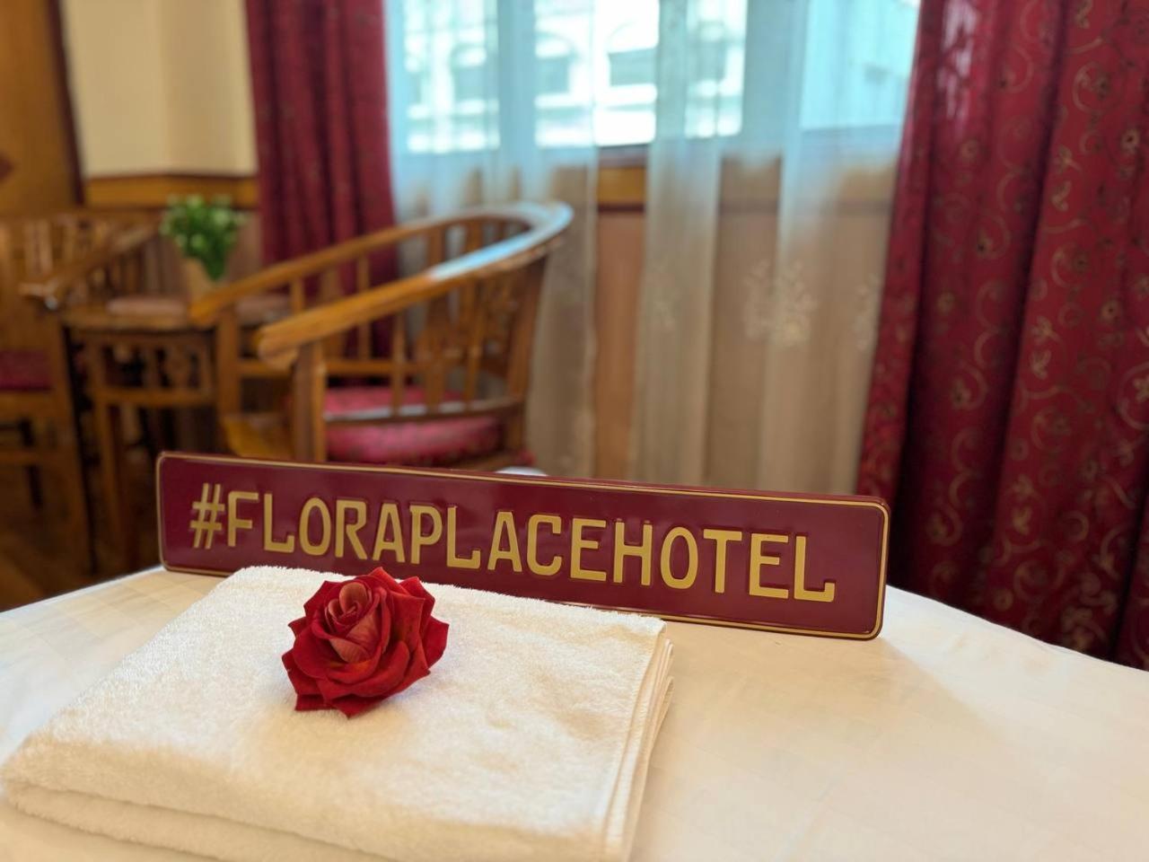 Flora Place Hotel Kota Bharu Ngoại thất bức ảnh