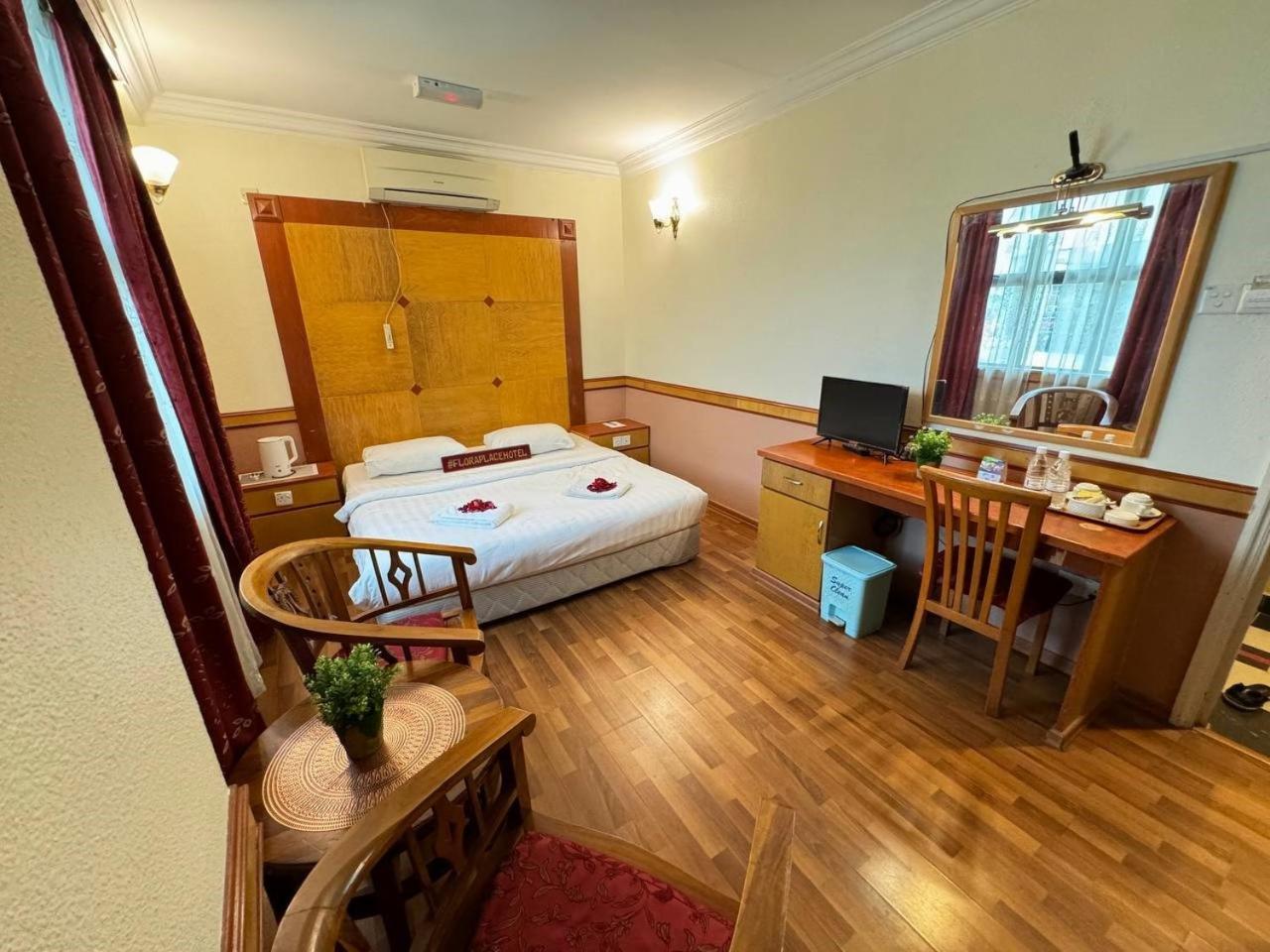 Flora Place Hotel Kota Bharu Ngoại thất bức ảnh